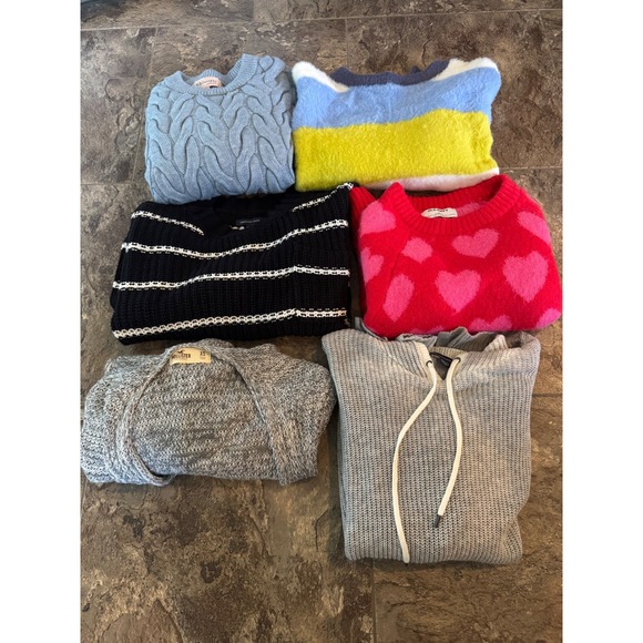 Womens Sweaters Lot XS Philosophy Republic AE Aerie Old Navy Hollister  Bundle - Picture 1 of 14